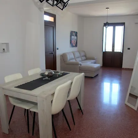 Mare Monti Apartamento *